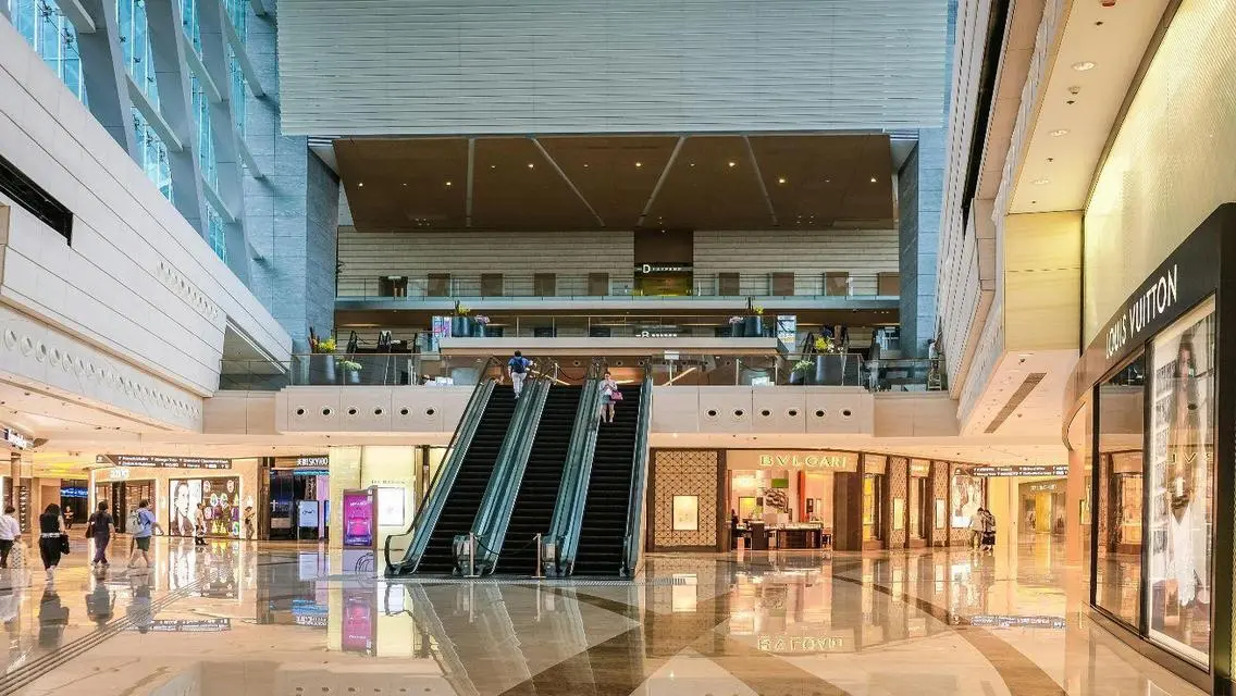عيادة للبيع | 59 متر | Turath MAll