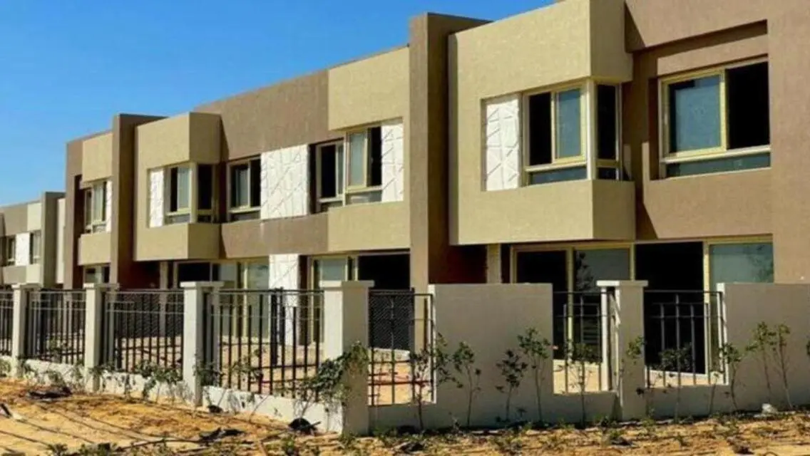 للبيع | شقة في Palm Hills، بادية