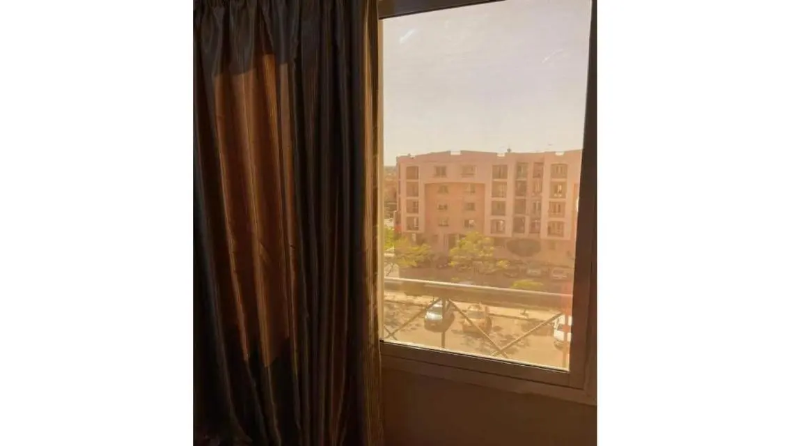 في الرحاب1بالفرش والاجهزه  تشطيبات خاصه بسعر مميز