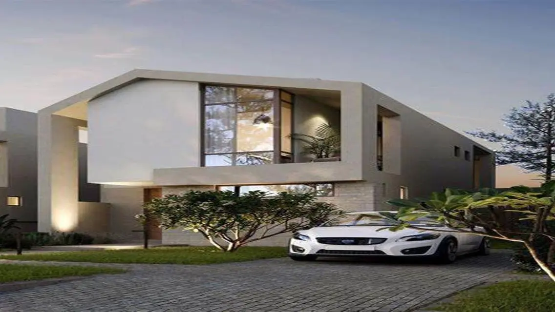 Luxury Apartment with Private Balcony and Garden