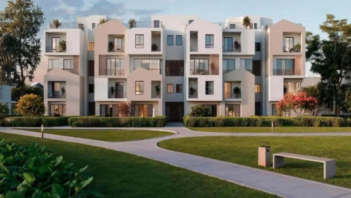Luxury Apartment with Private Balcony and Garden