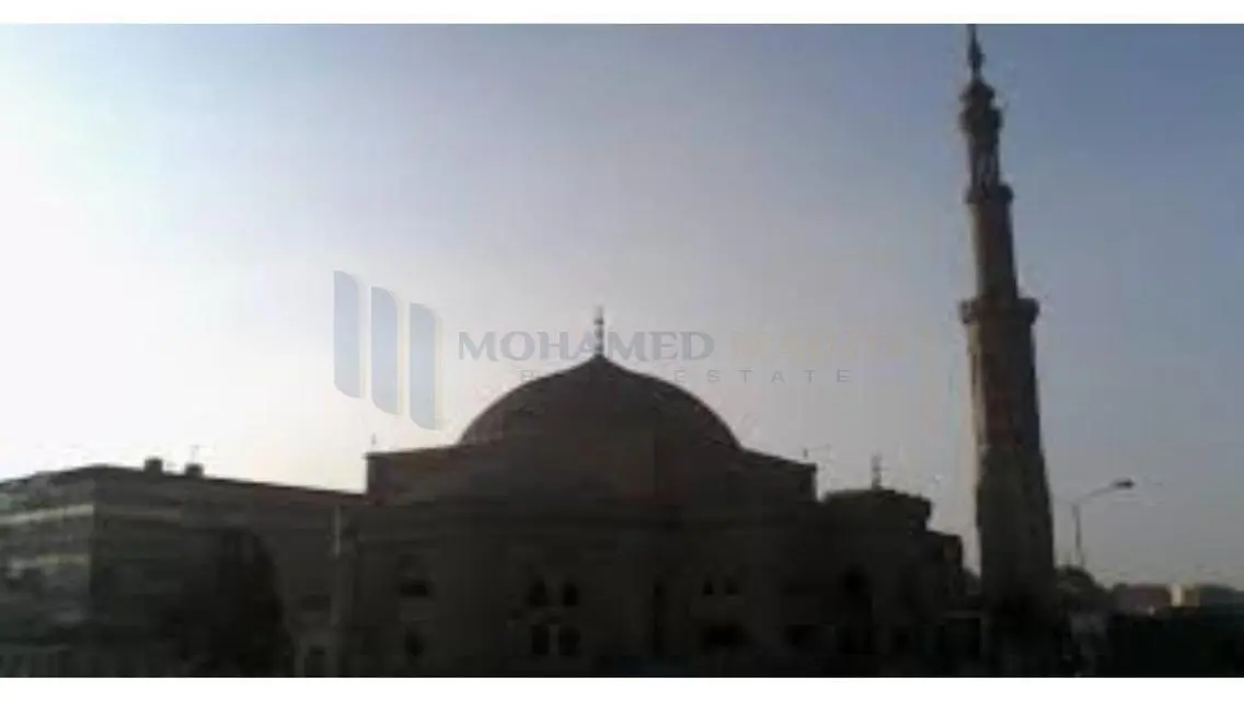 عمارة للبيع بالحي الاول 6 اكتوبر 315 م