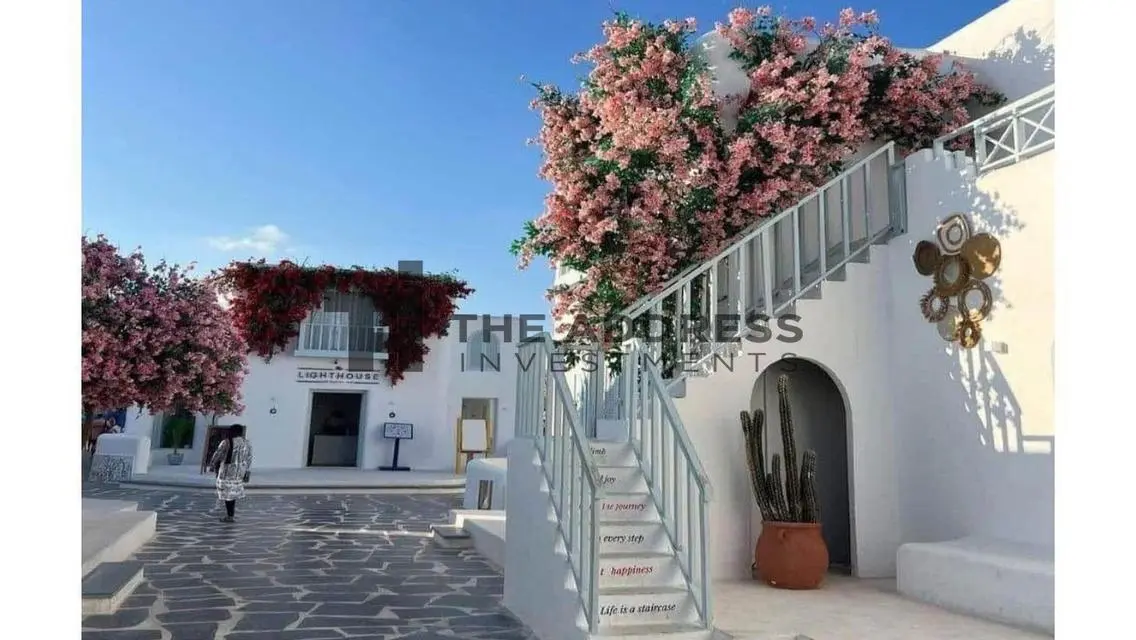 Chalet for sale at mountain view dp 147K over 12Y!