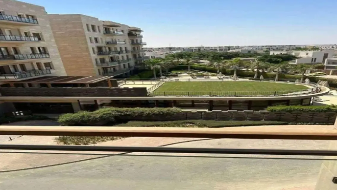 شقة فوري متشطبة+التكييفات+المطابخ في بيفرلي هيلز
