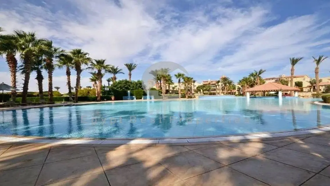 Luxury Sea View Chalet, Prime Location with Inst.