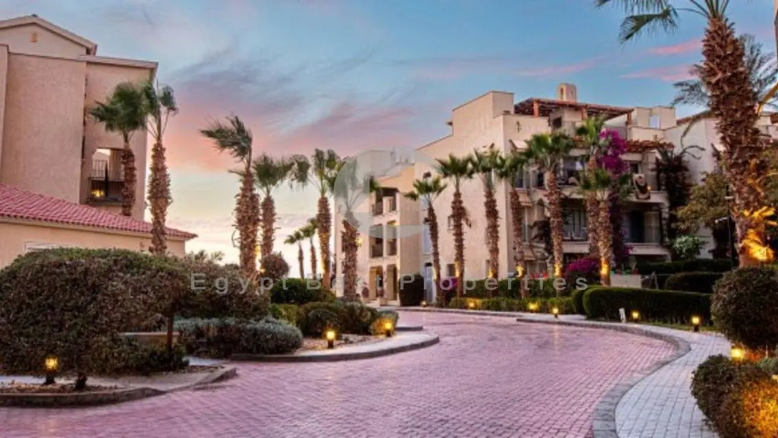 Luxury Sea View Chalet, Prime Location with Inst.