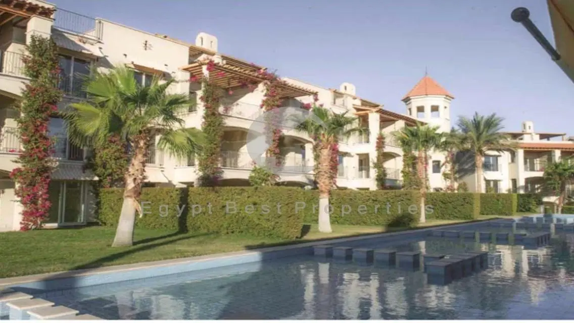 Luxury Sea View Chalet, Prime Location with Inst.