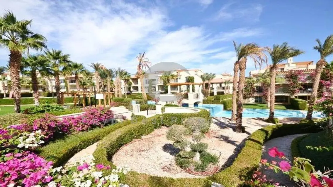 Luxury Sea View Chalet, Prime Location with Inst.