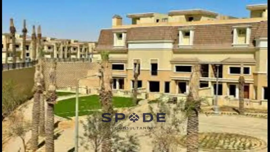 شقة مميزة للبيع في كمبوند سراي