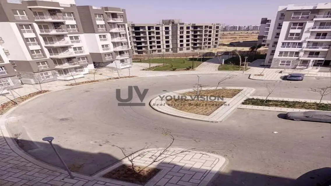 شقة ايجار قانون في ارقى مراحل مدينتيB12قرب الخدمات