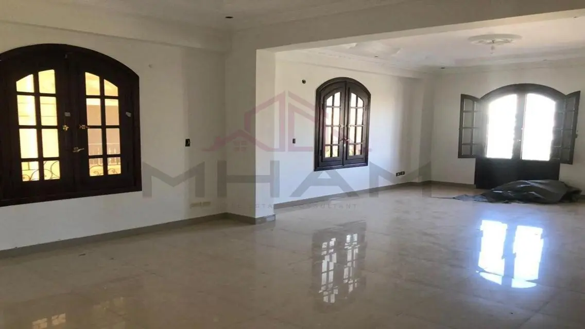 شقه ايجار تشطيب الترا لوكس بالبنفسج عمارات التجمع