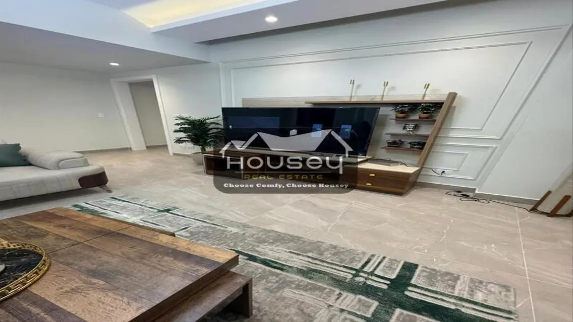 أول سكن - مودرن حديث - إيجار - إيستاون