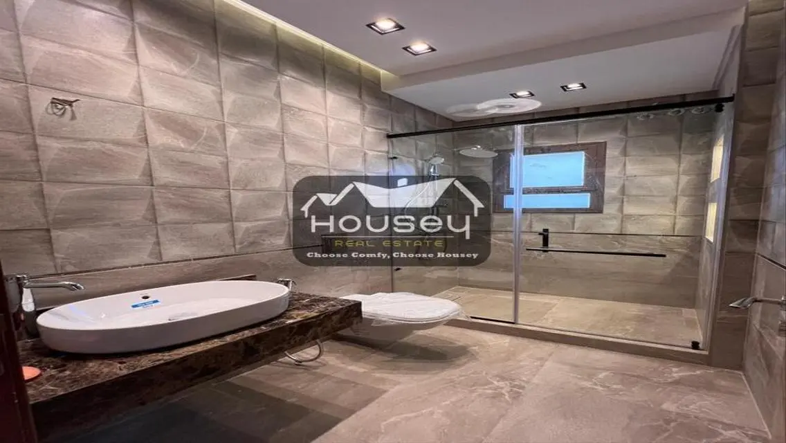 With Private Garden - Semi-Furnished - Twinhouse