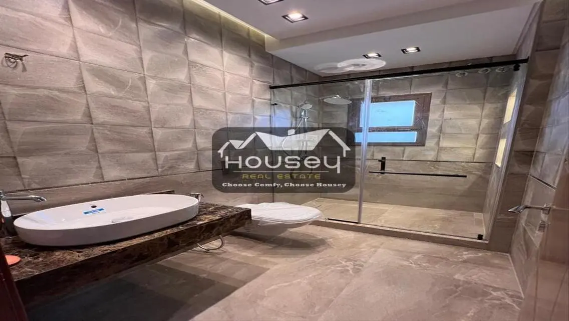 With Private Garden - Semi-Furnished - Twinhouse