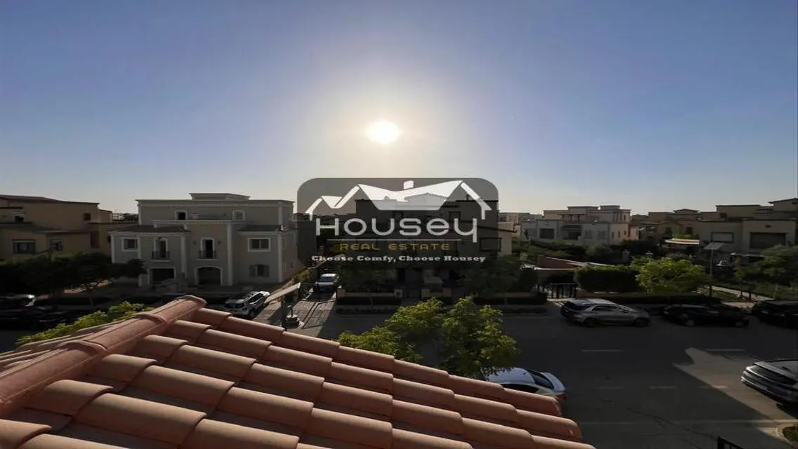 With Private Garden - Semi-Furnished - Twinhouse