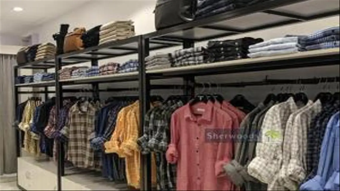 محل 24 م بمول تجاري راقي بدائرى المعادى