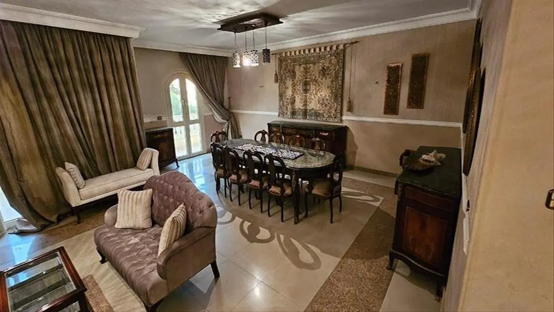 Apartment for rent - 5 fully furnished rooms insid