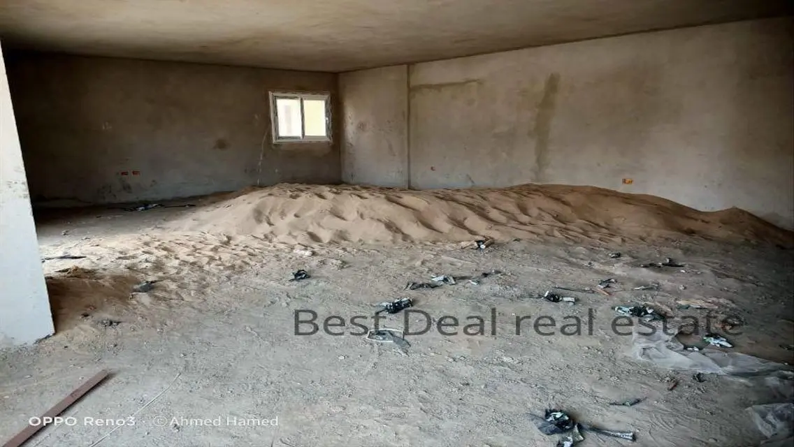 Penthouse In Zayed Regency Compound Sheikh Zayed