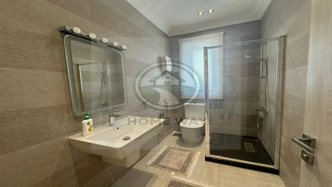 Luxury 2-Bedroom Apartment in 65 sqm