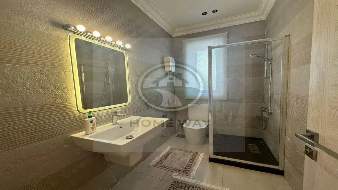 Luxury 2-Bedroom Apartment in 65 sqm