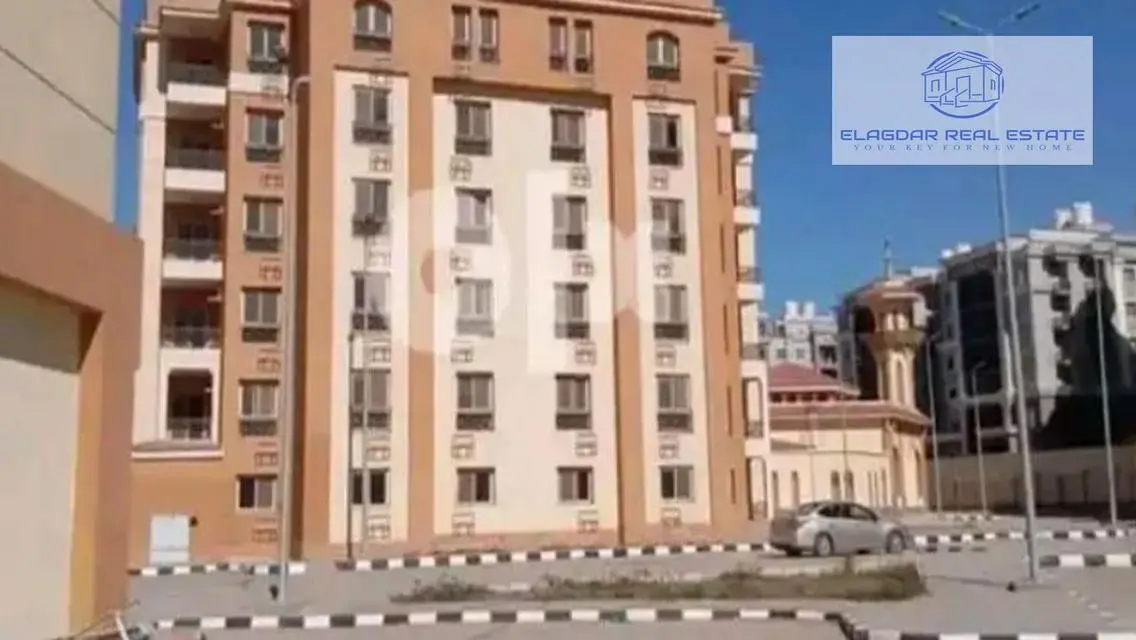 شقة للبيع 140م نصف تشطيب بكمبوند الرقابة الادارية