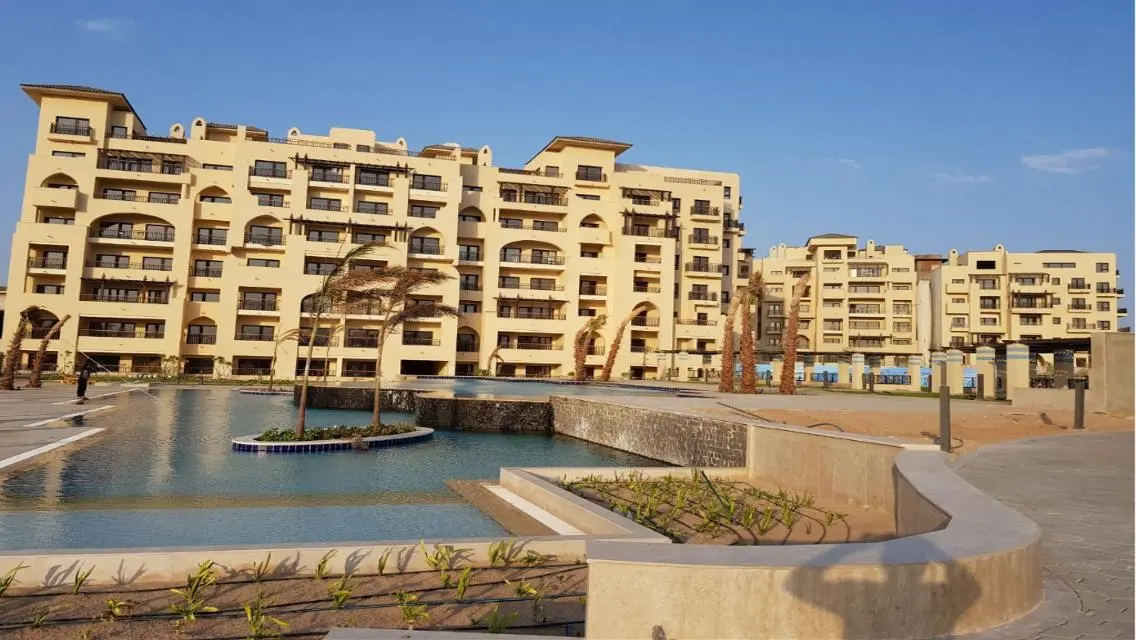 شقة غرفة وصالة 79م ب ALDAU Heights الكوثر بالغردقة