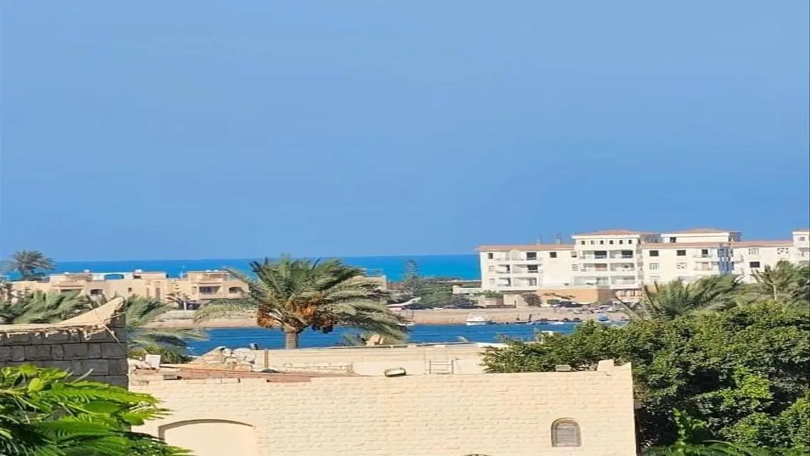 ڤـيــلا للـبـيـع ثـانـي صـف بـحيـرة فـي مـاريـنـا4