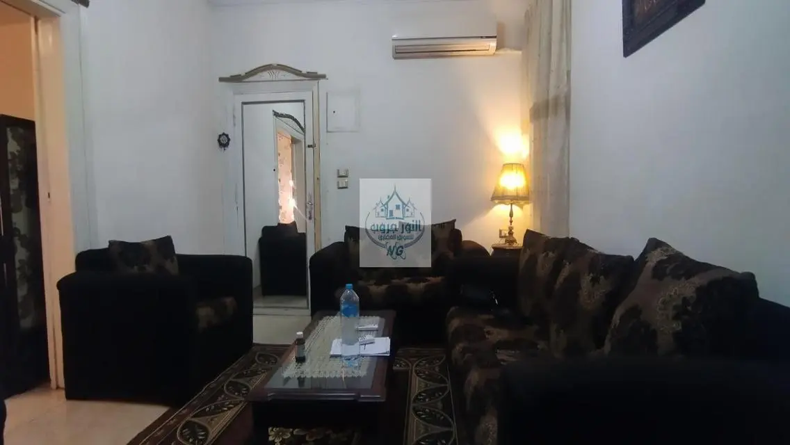 شقه مفروشه للايجار بالدقي ٢ غرفه