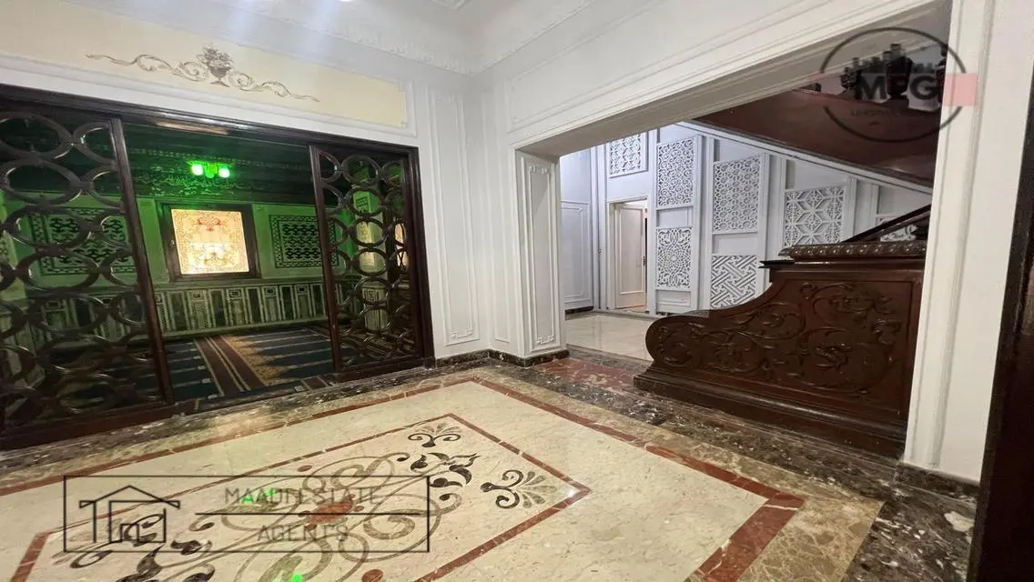ڤيلا إداري للإيجار في افضل لوكيشن سرايات المعادي