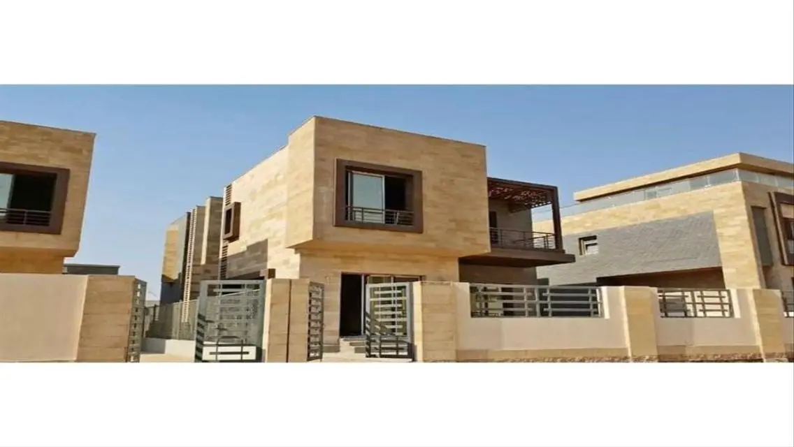 Own 158m villa + largest garden on Suez Road