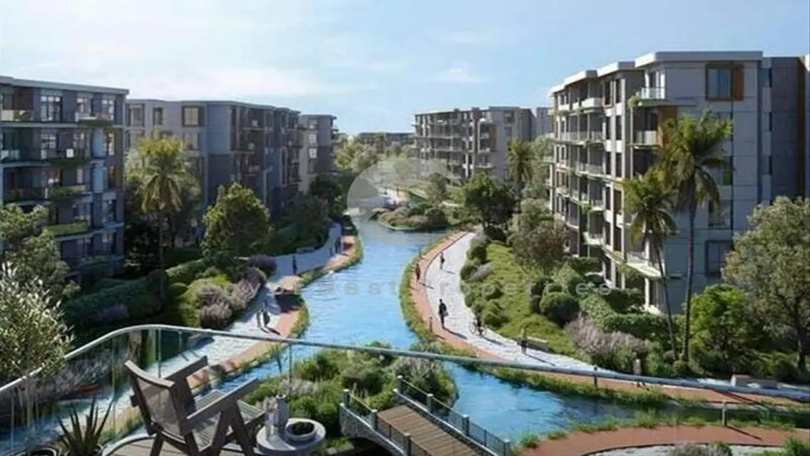 Apartment resale ready to move at palm hills cairo