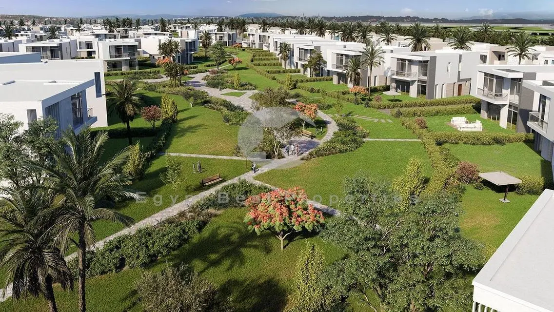 Golden Opportunity! Zed East 3-Bed Resale