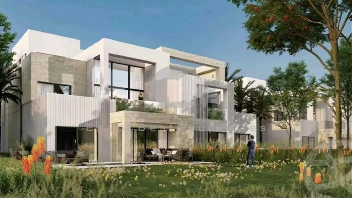 Golden Opportunity! Zed East 3-Bed Resale