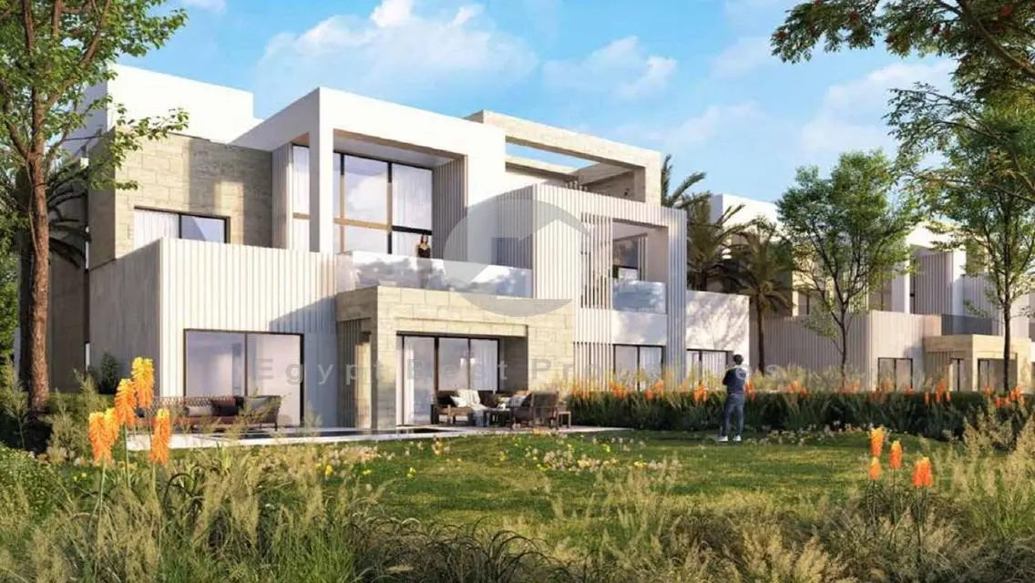 Golden Opportunity! Zed East 3-Bed Resale