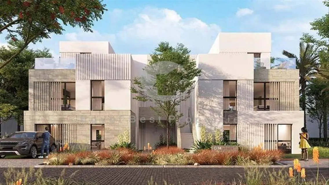 Golden Opportunity! Zed East 3-Bed Resale