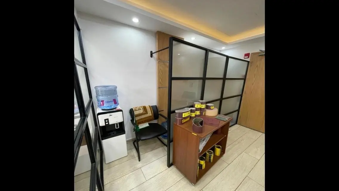 Office for rent in polygon lowest price in market
