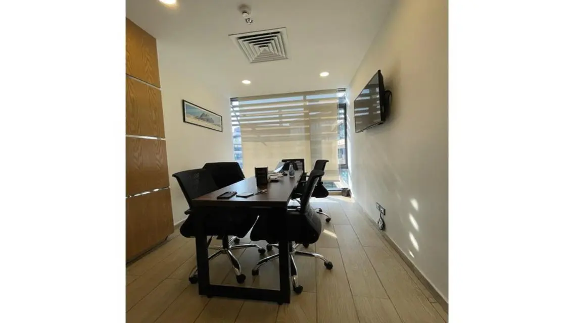 Office for rent in polygon lowest price in market