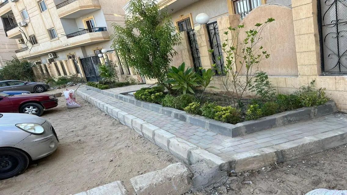 المساحه والسعر والموقع معا بشقه فيها كل المواصفات