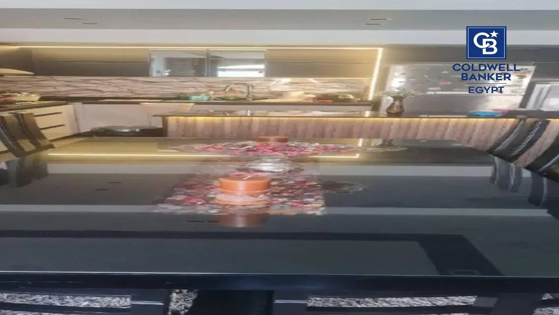 شقة ريسيل بجاردن خاصة احلي لوكيشن في الكمبوند