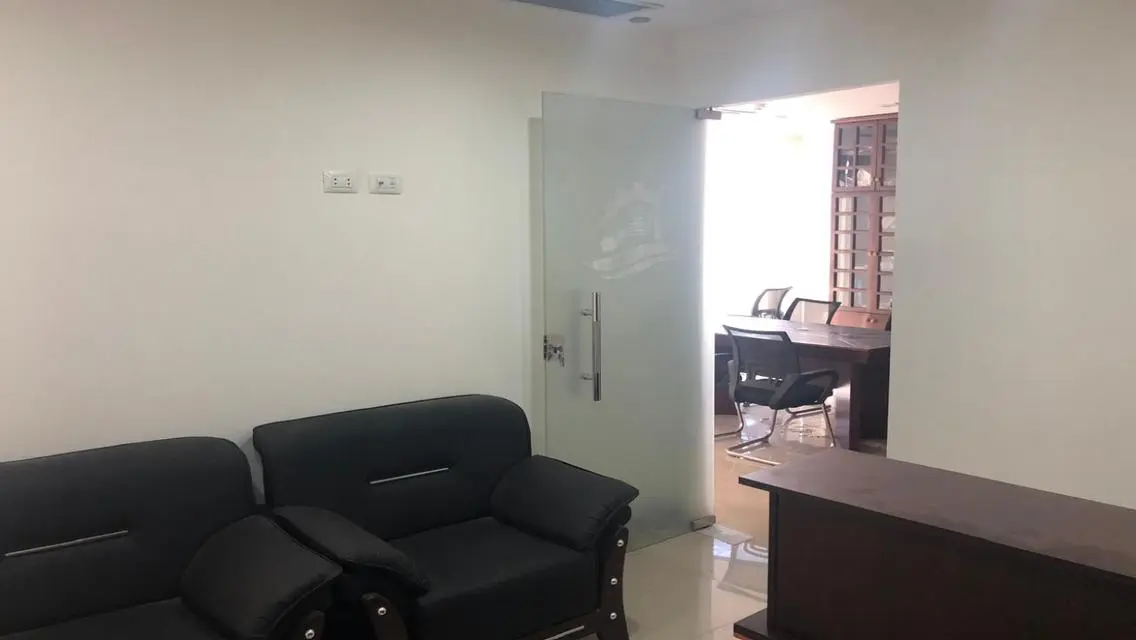Office for rent in polygon fully finished