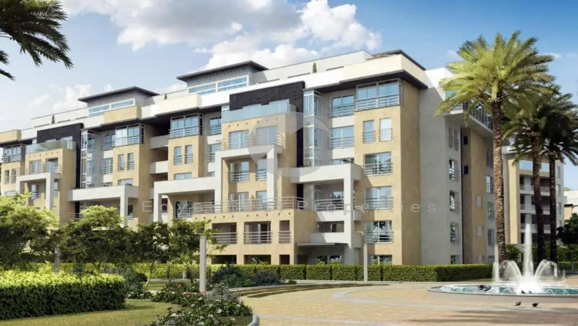 Apartment with Prime Location at Hyde Park Resale