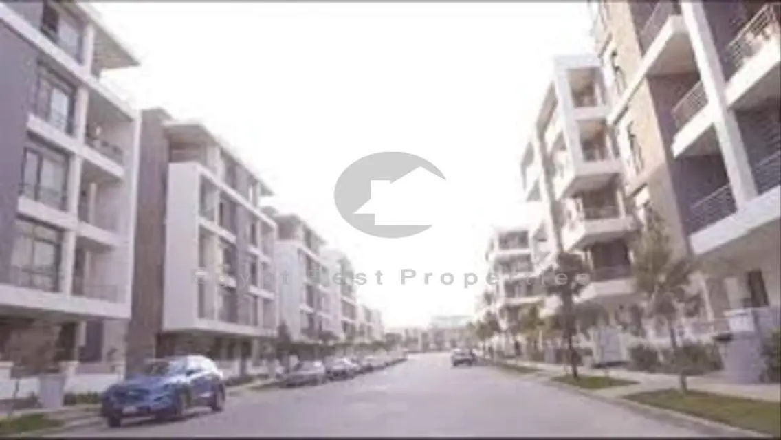 Luxurious apartment in Taj Sultan special location