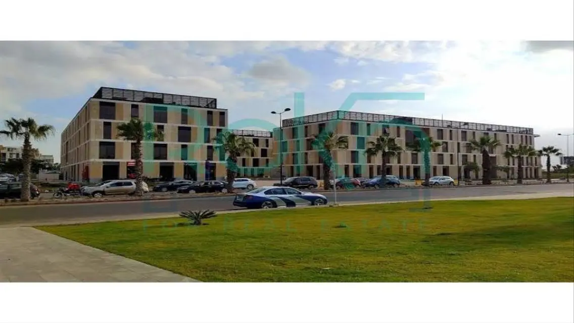 عيادة للإيجار في المنطقة الطبية سوديك ويست