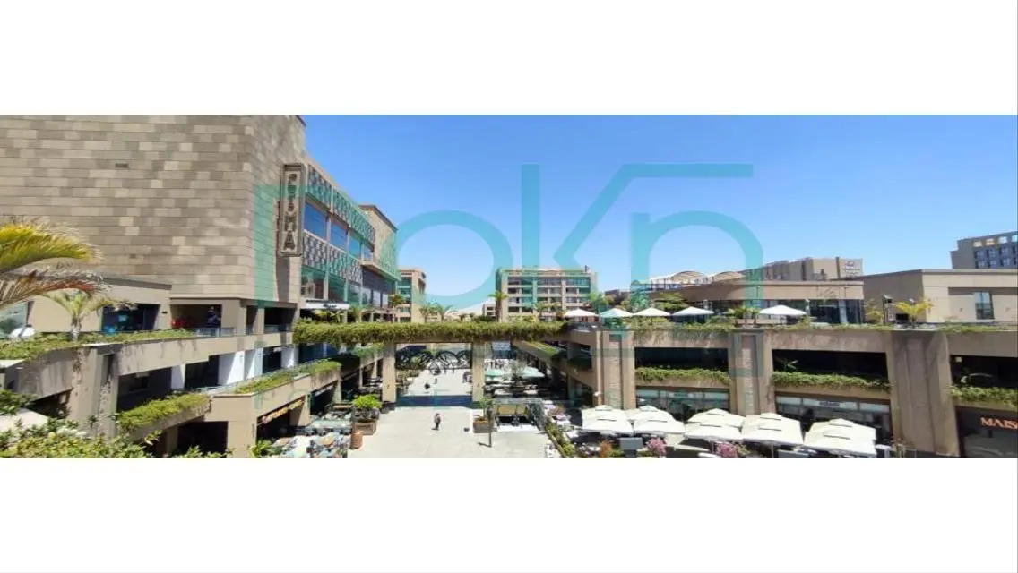 Fully finished clinic for rent in Arkan Plaza