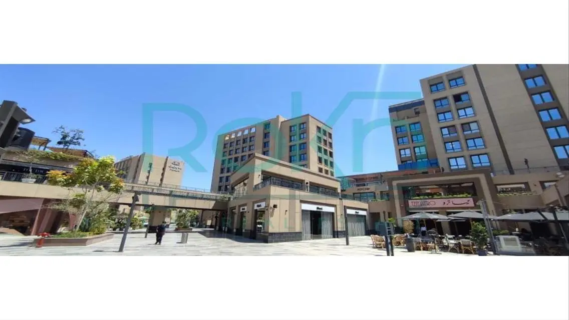 Fully finished clinic for rent in Arkan Plaza