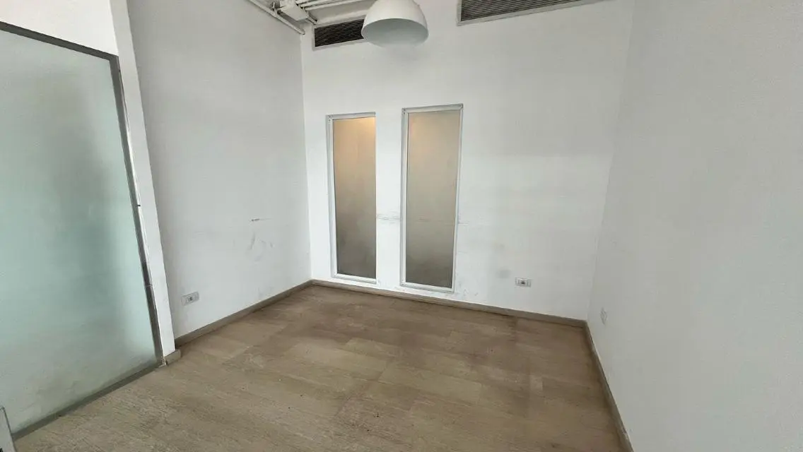 Office for rent in Polygon Fully Finished