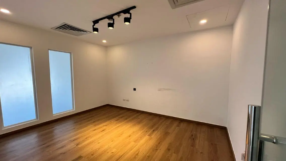 Office for rent in Polygon Fully Finished