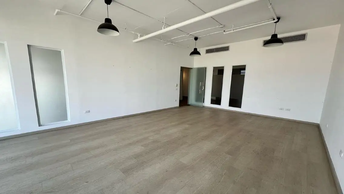 Office for rent in Polygon Fully Finished