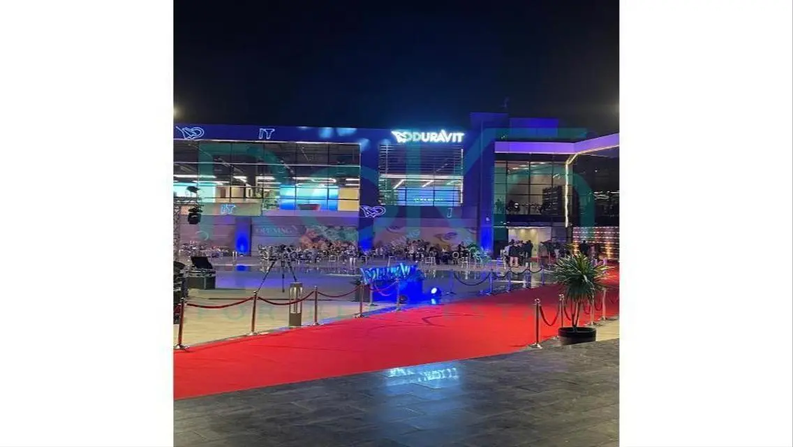Shop for rent directly on El Mehwar in West Mark