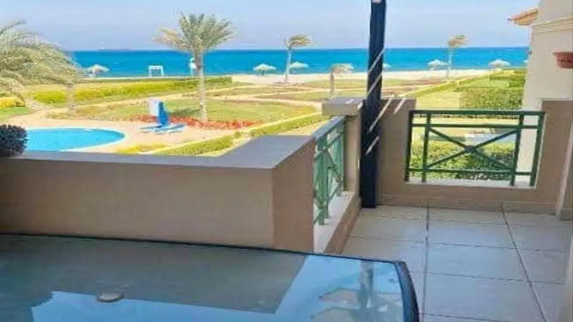 Luxury Apartment for Sale Overlooking the Lakes